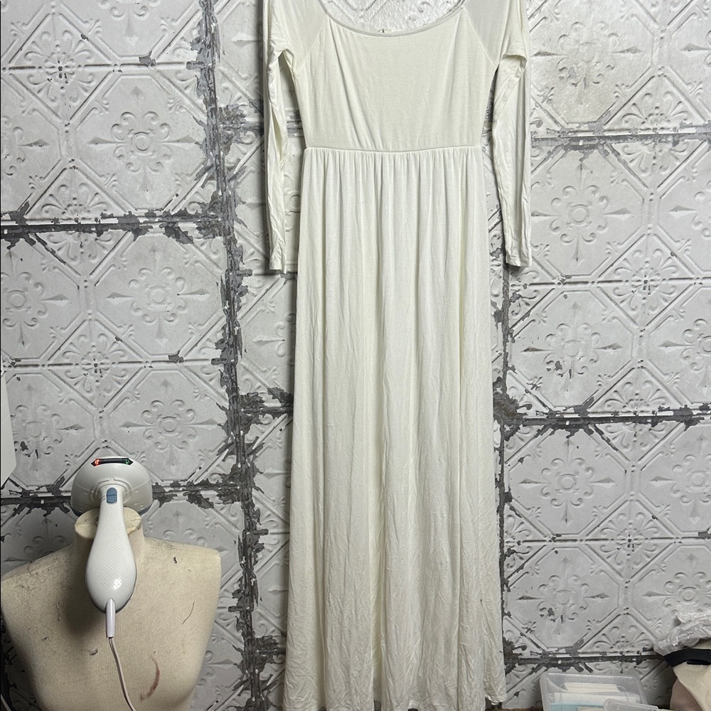 Pinkblush maternity off shoulder Cream Long Sleeve Maxi Dress - Picture 2 of 5